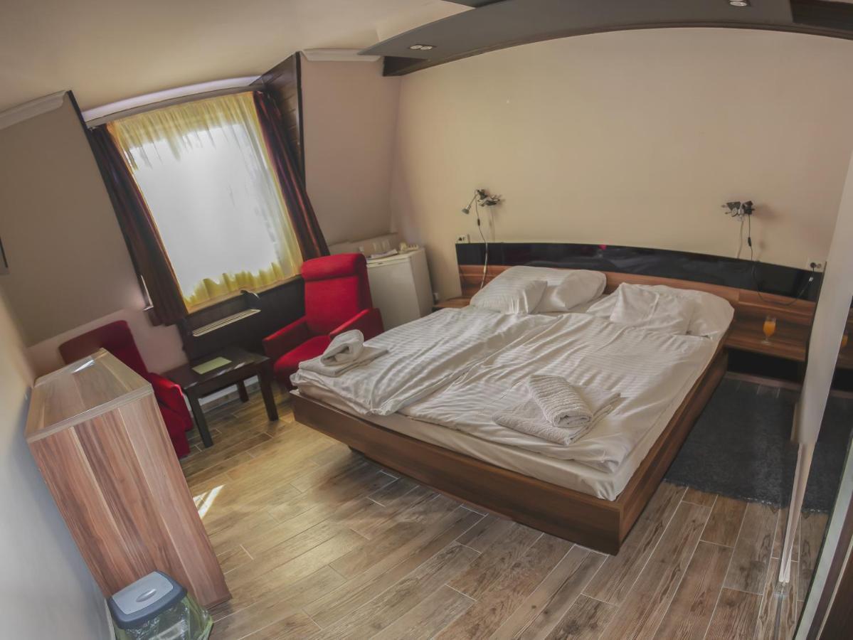 Thermal Panzio Sárvár Buitenkant foto